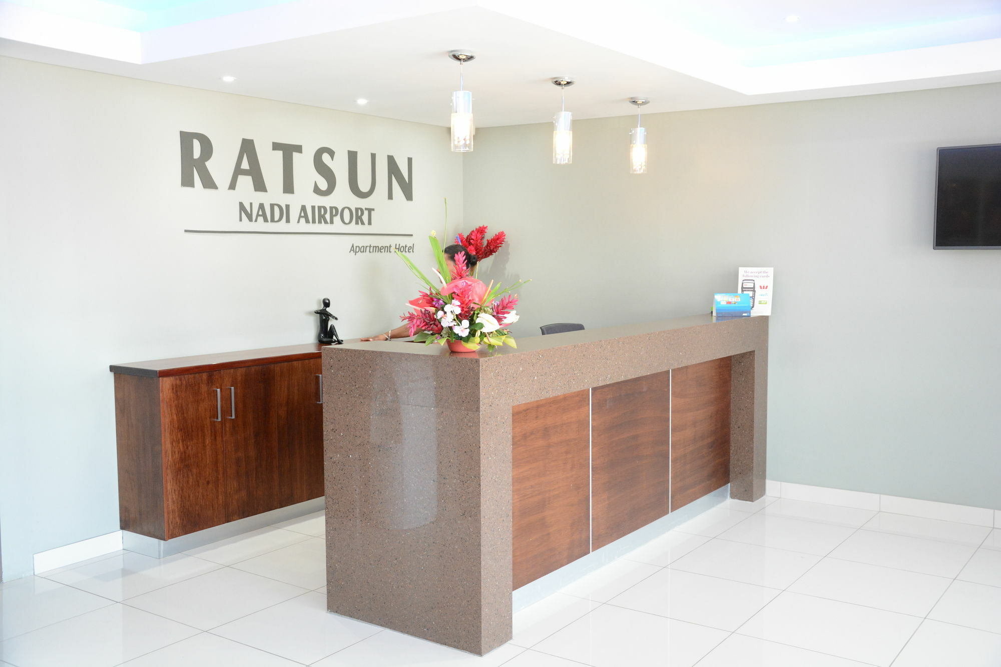 Ratsun Nadi Airport Apartment Hotel Exteriör bild